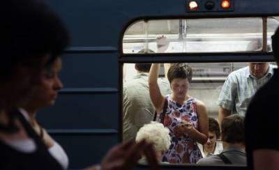 Движение поездов на зеленой ветке московского метро восстановлено