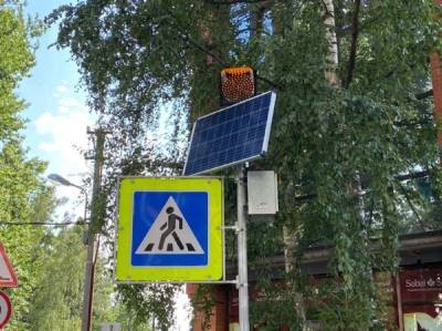 В Петербурге появится полторы сотни светофоров на солнечных батареях