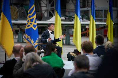 Зеленский подписал решение СНБО о движении Украины в НАТО