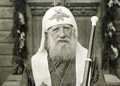 Почему патриарх Тихон отказался объявлять войну красным