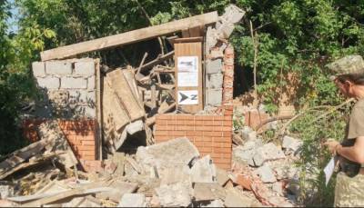 Под Донецком террористы «ДНР» разрушили частный дом и ранили мирного жителя