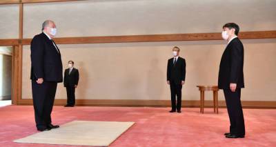 Президент Армении обсудил с японским императором двусторонние отношения