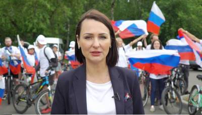 В Вешняках подняли флаги в поддержку российских олимпийцев