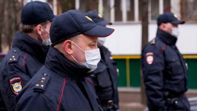 Петербурженка попала в изолятор после спасения полицейскими