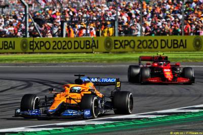 Карлос Сайнс: Сложнее всего обгонять машины McLaren