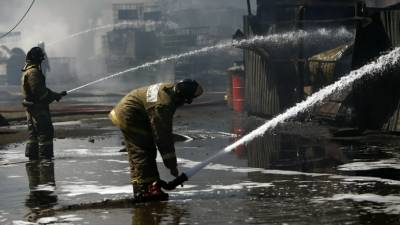 Крупный пожар произошёл на базе отдыха в Приморском крае