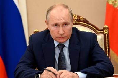 Путин приедет в Петербург для спуска на воду траулера нового поколения