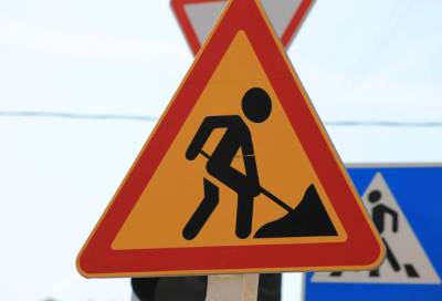 На участках шести трасс в Ленинградской области ограничат скорость движения 25 июля