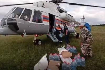 Вертолет МЧС доставил продукты в пострадавшие села Забайкалья