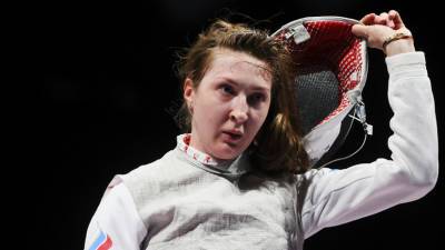 Коробейникова вышла в четвертьфинал турнира ОИ по фехтованию на рапирах