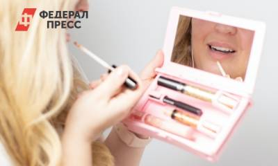 Как наносить макияж летом: простые правила