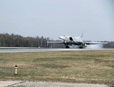 Ту-22М3 провели учения с боевыми пусками авиаракет