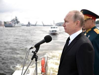 Путин приветствует экипажи боевых кораблей ВМФ РФ