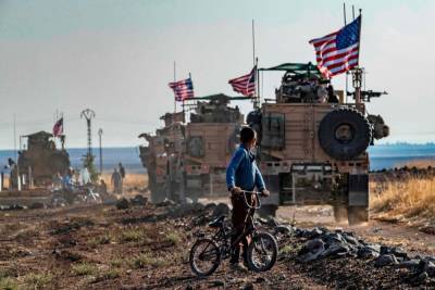США доставили новую партию оружия на базу Аш-Шаддади в Сирии