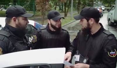 На улицах Москвы появились чеченские патрули