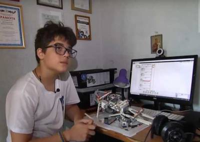 13-летний киевский школьник несмотря на плохие прогнозы врачей стал изобретателем и победил в мировой олимпиаде