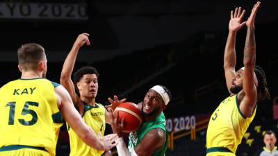 Австралия разгромила Нигерию в матче мужского олимпийского турнира по баскетболу