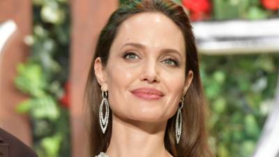 Анджелина Джоли добилась отстранения судьи по делу против совместного опекунства