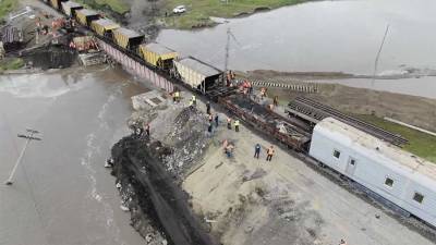 Первые грузовые поезда пересекли восстановленный мост в Забайкалье
