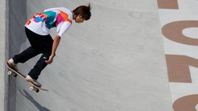 Японский скейтбордист стал первым в истории олимпийским чемпионом по скейтбордингу