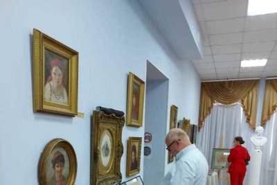 В Арзамасе впервые открылась выставка картин художников-передвижников