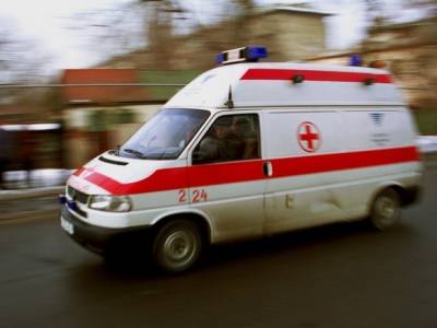 В Петербурге упавший шкаф «расплющил» голову полуторагодовалого малыша — ребенок выжил чудом