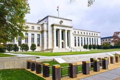 Экономист банка "Синара" оценил влияние на курс рубля нового заседания американского ФРС