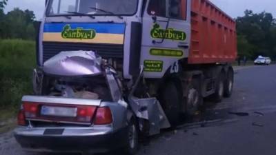 Четыре человека погибли в ДТП в Полтавской области