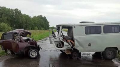 Четыре человека погибли в ДТП в Омской области