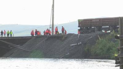 Возобновлено движение по «Транссибу», прерванное из-за обрушения железнодорожного моста