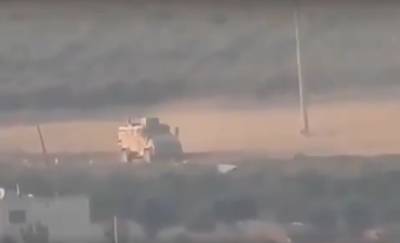 В Сирии ракетой уничтожили БТР с турецкими солдатами, видео