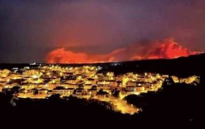 На Сардинии вспыхнули масштабные пожары, людей эвакуируют - novostiua.news - Украина - Santa