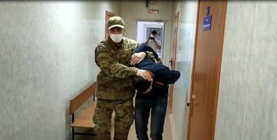 В Новосибирске УФСБ задержало мужчину за финансирование терроризма