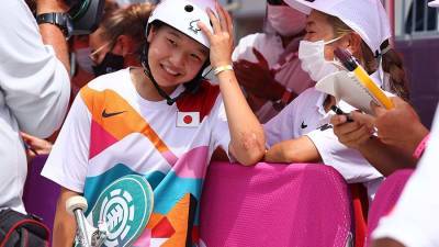 Тринадцатилетняя японка Нишия выиграла Олимпиаду по скейтбордингу