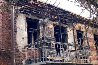 Хозяин сгоревшей квартиры на Островского год назад скончался от COVID-19