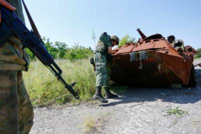 Ситуация на Донбассе: боевики задействовали запрещенное оружие, двое украинских военных получили ранения