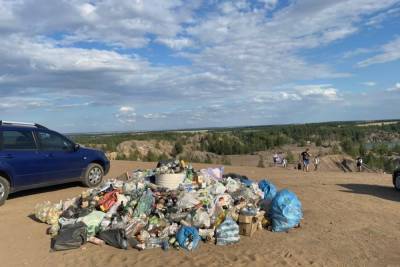 Отдыхающие в тульских Кондуках оставили очередную порцию мусора