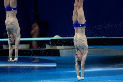 Виктор Минибаев - Российские прыгуны в воду завоевали бронзу на Олимпиаде - lenta.ru - Китай - Токио - Англия