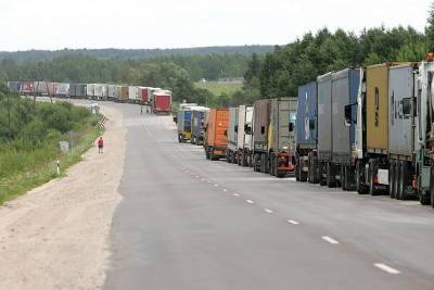 Выезда из Беларуси в ЕС на границе ожидают более 1,8 тысячи фур