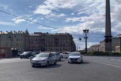 Стало известно, на каких дорогах Петербурга запустят передвижные фиксаторы нарушений