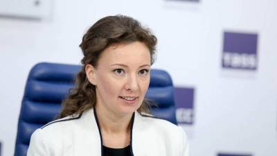 Кузнецова поддержит проект на запрет суррогатного материнства для иностранцев