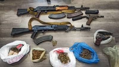 ФСБ раскрыла сеть подпольных торговцев оружием