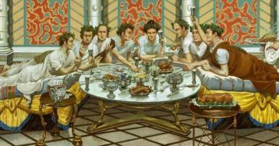 Из-за чего древние римляне возлежали на пирах, принимая пищу