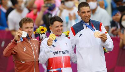 Тадей Погачар - Британец Пидкок стал Олимпийским чемпионом по маунтинбайку - sportarena.com - Токио - Англия - Швейцария - Эквадор