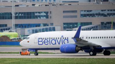 Самолет "Белавиа" совершил экстренную посадку в Домодедово
