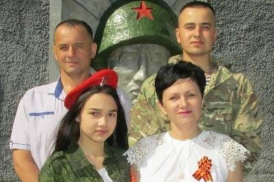 Смоленская семья Дмитриевых стала лучшей в России хранительницей традиций