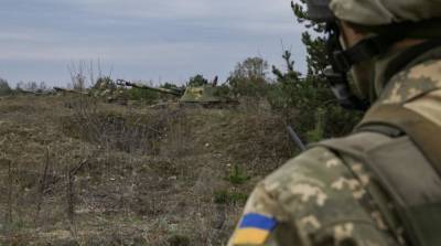 Обострение на Донбассе: боевики обстреляли позиции украинской армии, есть раненые