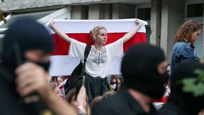 В Белоруссии собрали материалы для признания флага оппозиции экстремистским