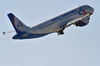 Российский самолет совершил посадку в Екатеринбурге с отказавшим автопилотом