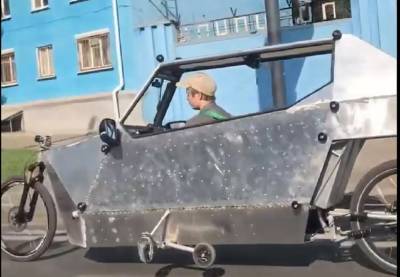 Двоих не выдержит: серьезный моноаппарат на улицах Ростова удивил горожан